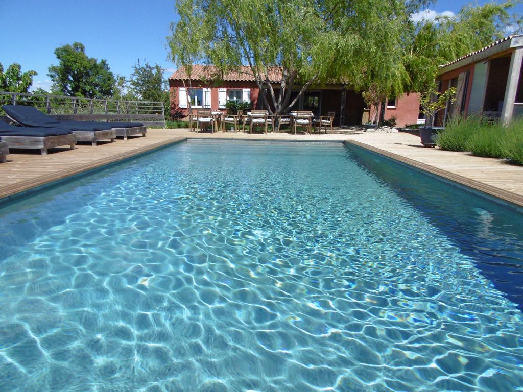 Les Terrasses De Valensole Bed & Breakfast Exterior photo